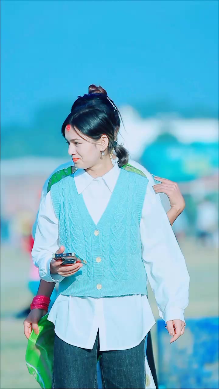 @LAURENIMAYA🇳🇵🇳🇵