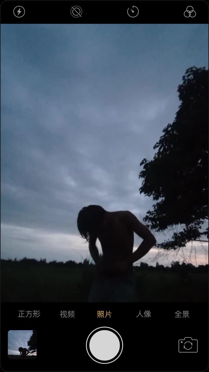 @&Ntilde;&Eacute;W&Acirc;R___