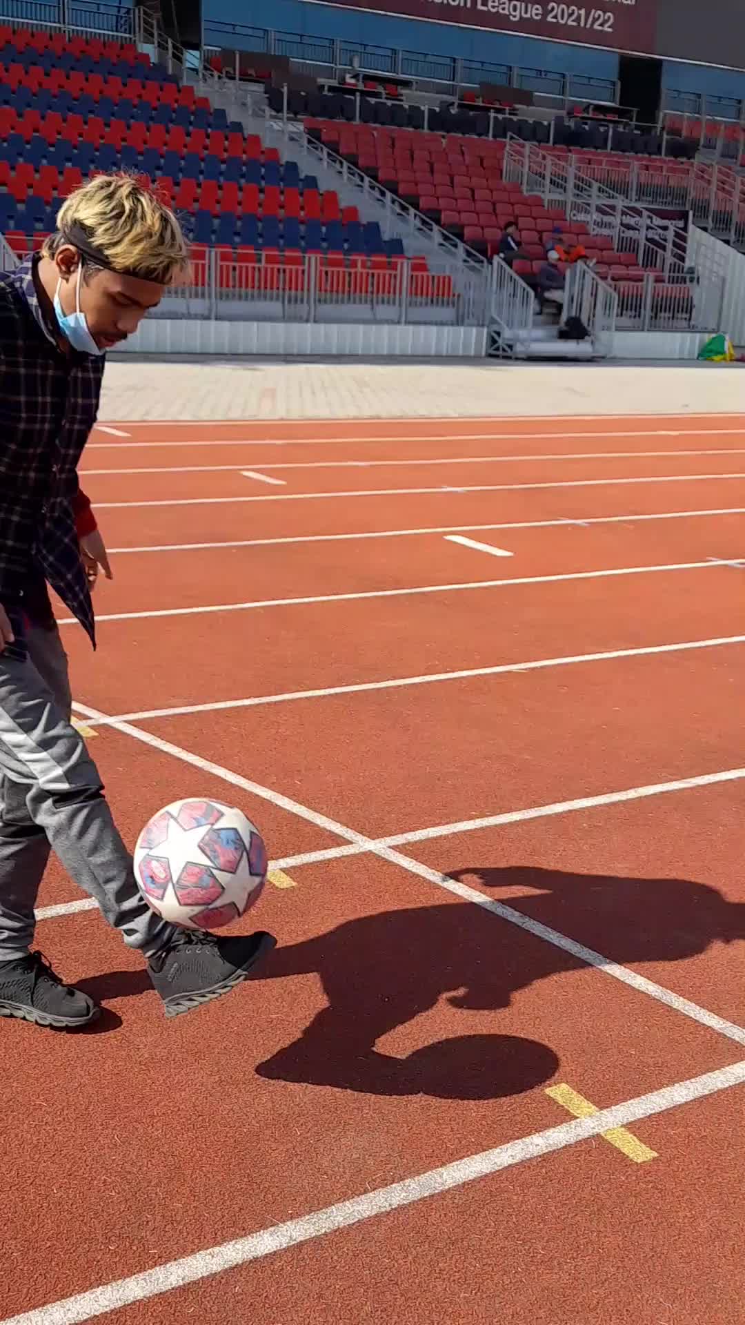 @santosh bk footballeŕ