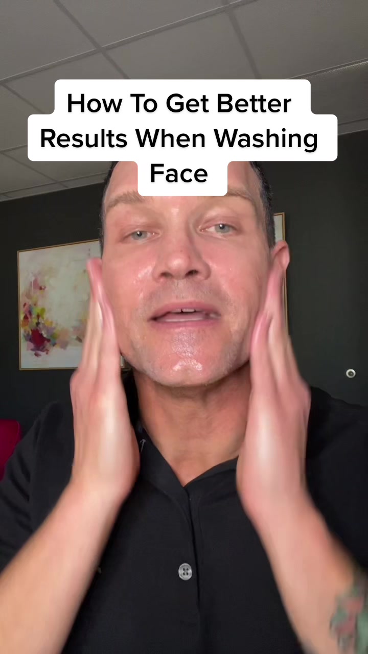 @Adult Acne and Aging Skin