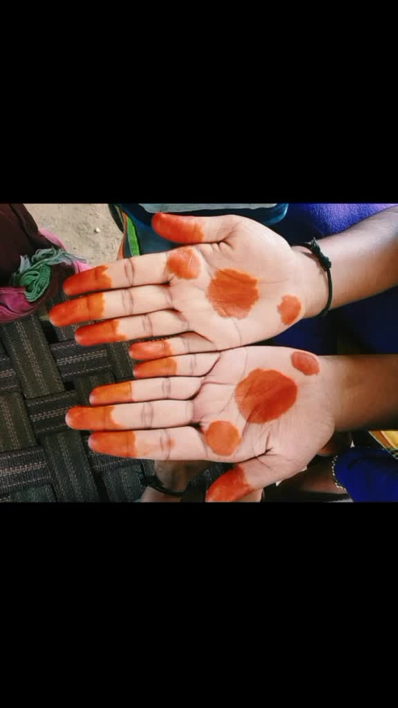 @chitti varma😍