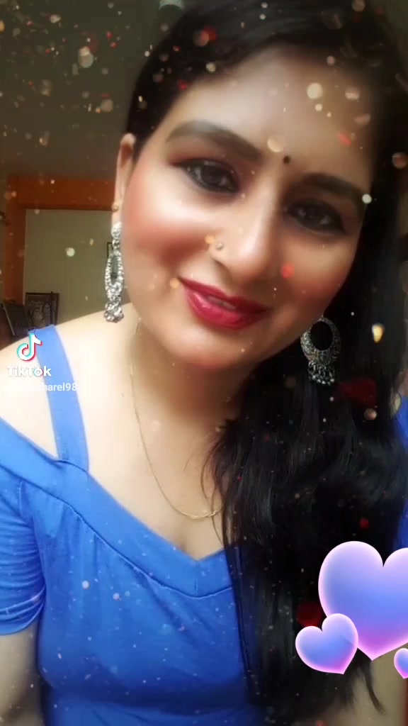 @kopila Siwakoti(Singer)