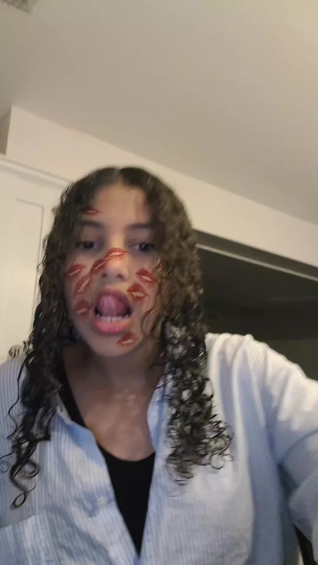 @Lia_K