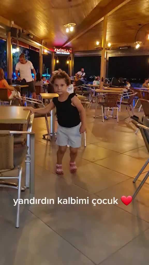 @Burcu Ayoğlu