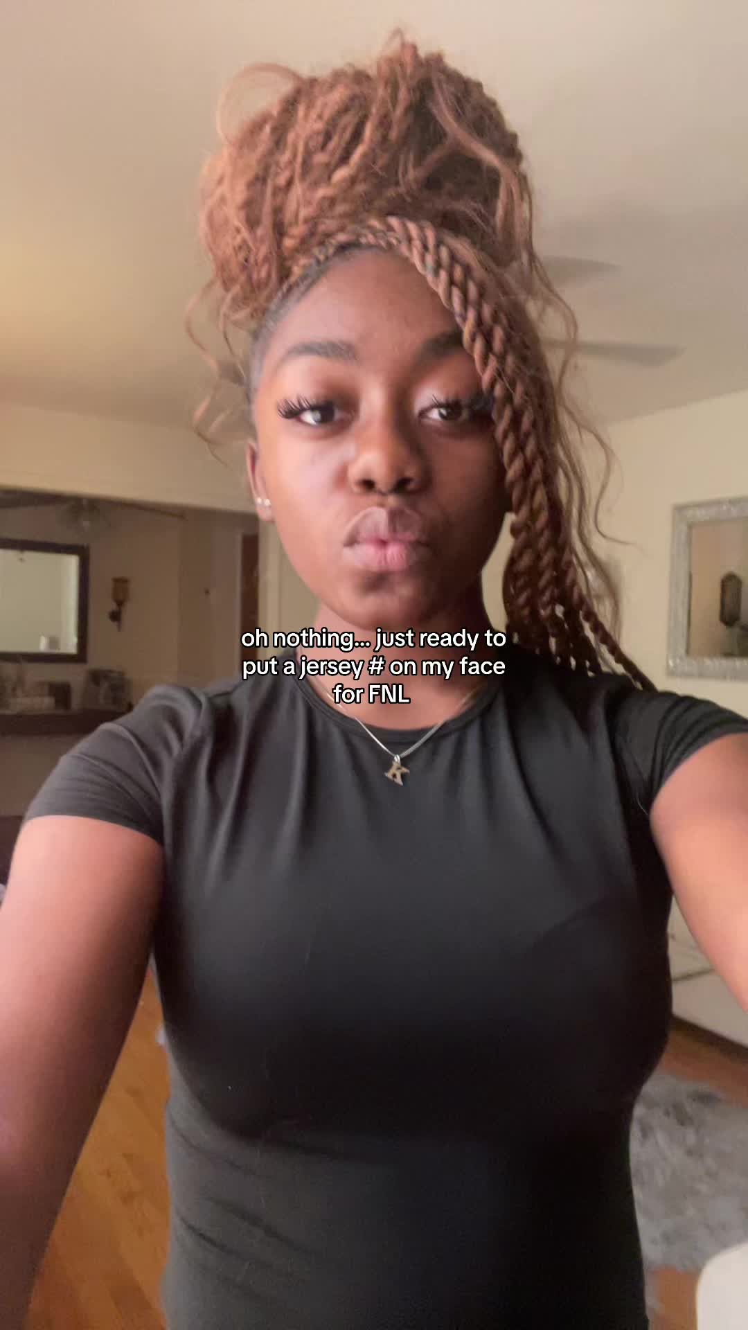 @nikiatkll 👈🏾