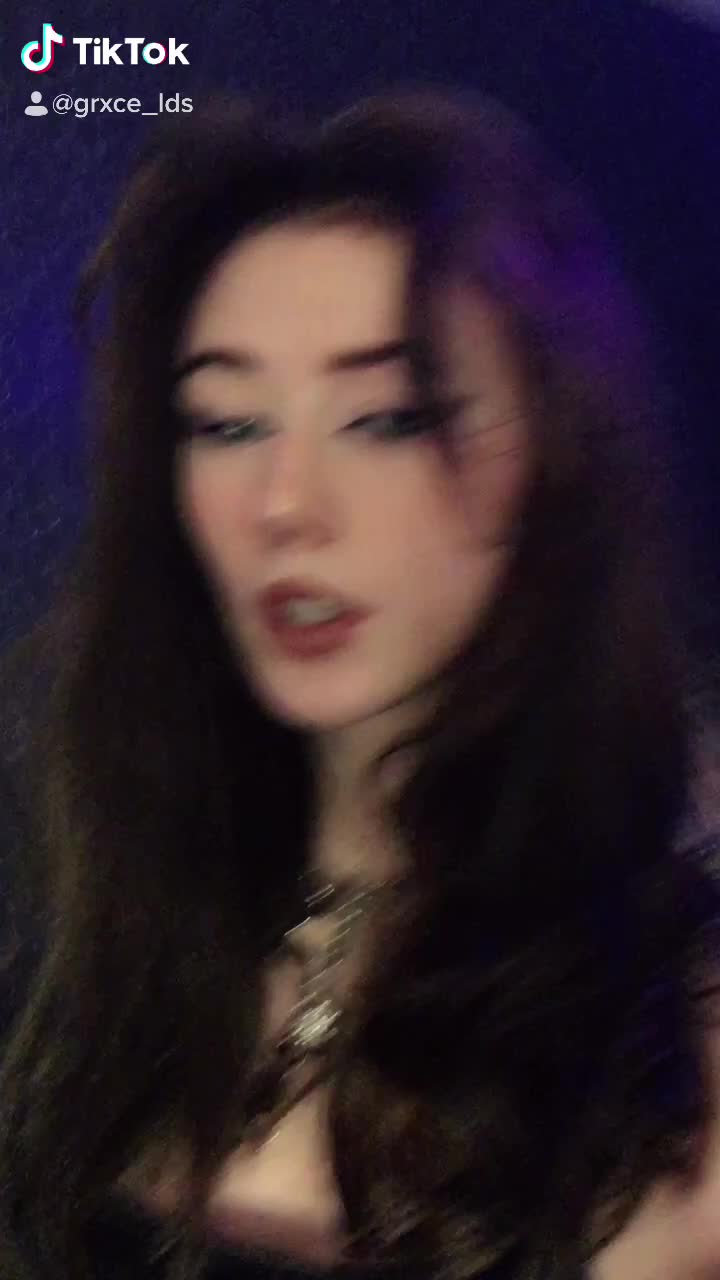 @Grace X