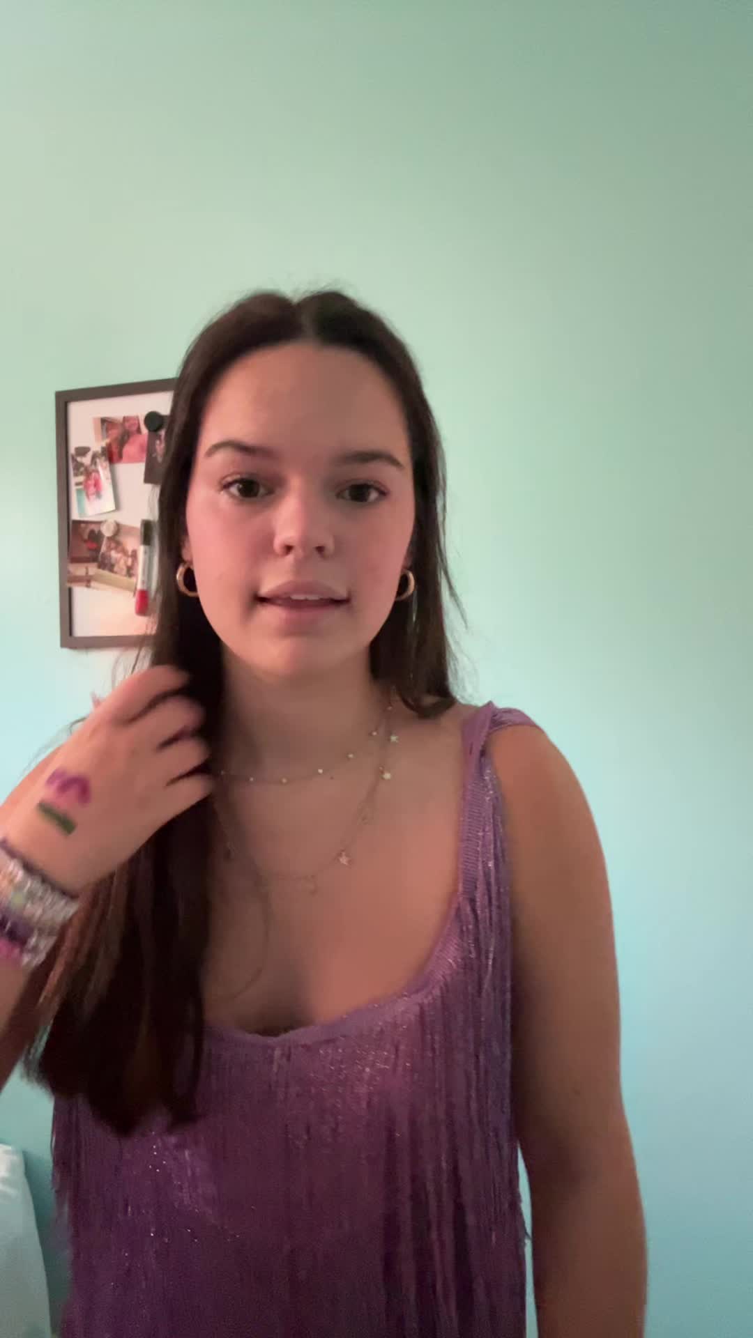 @Sasha._.08