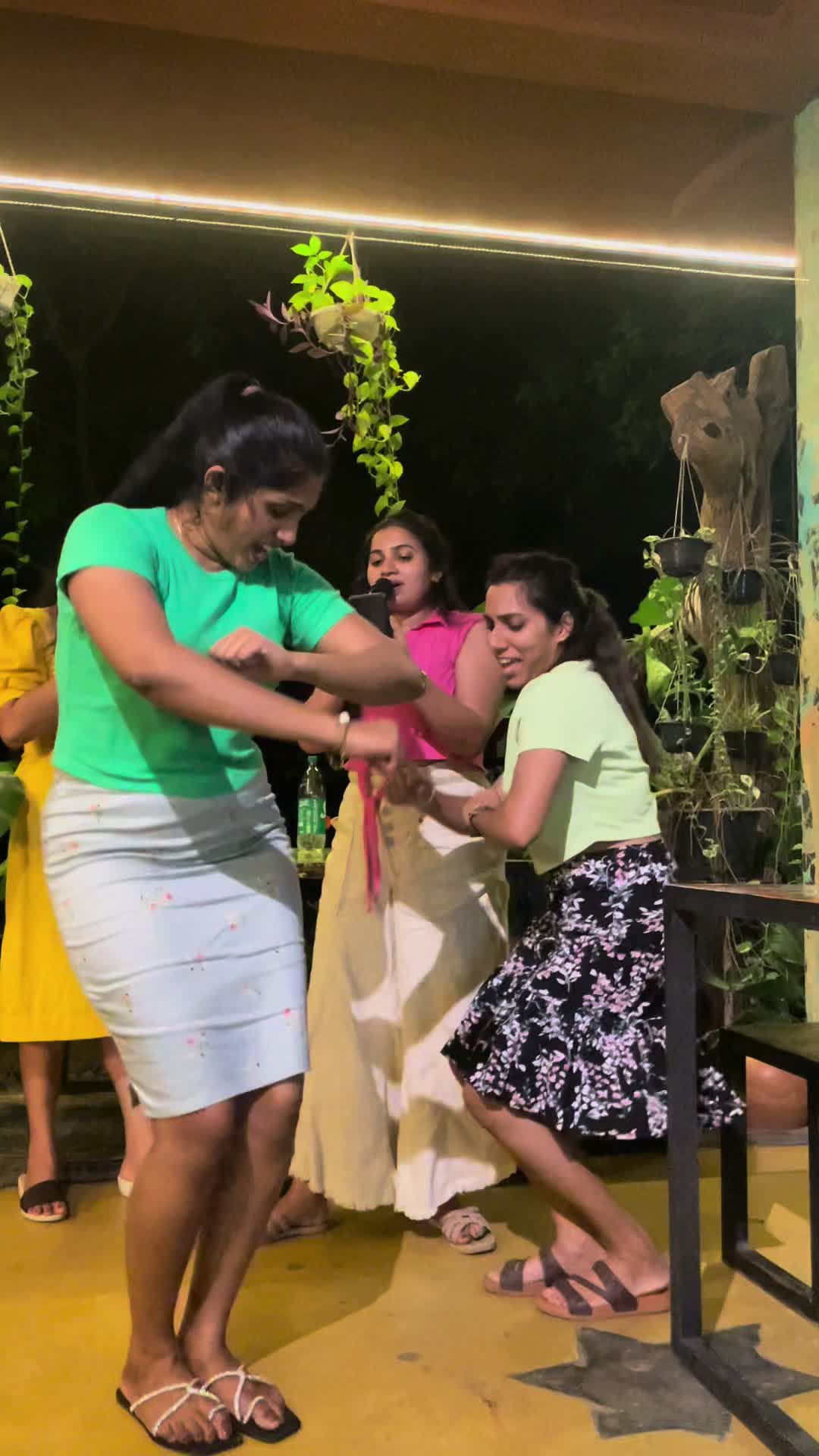 @Hansi 🧚🏻🤗