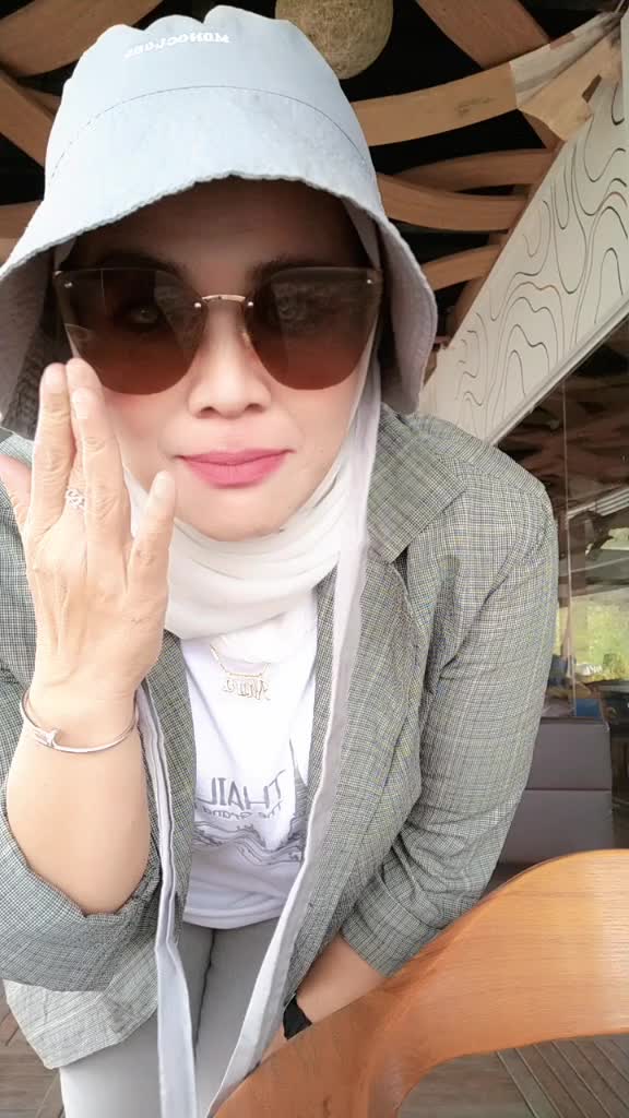@Diah Rodiah355