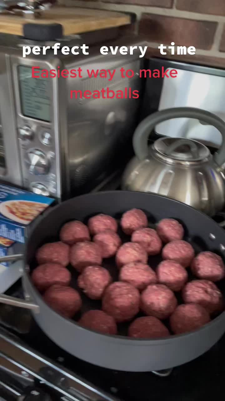 @OmgLaura