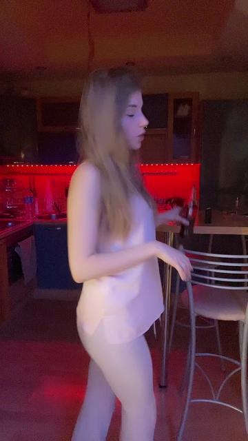 @Viktorri01