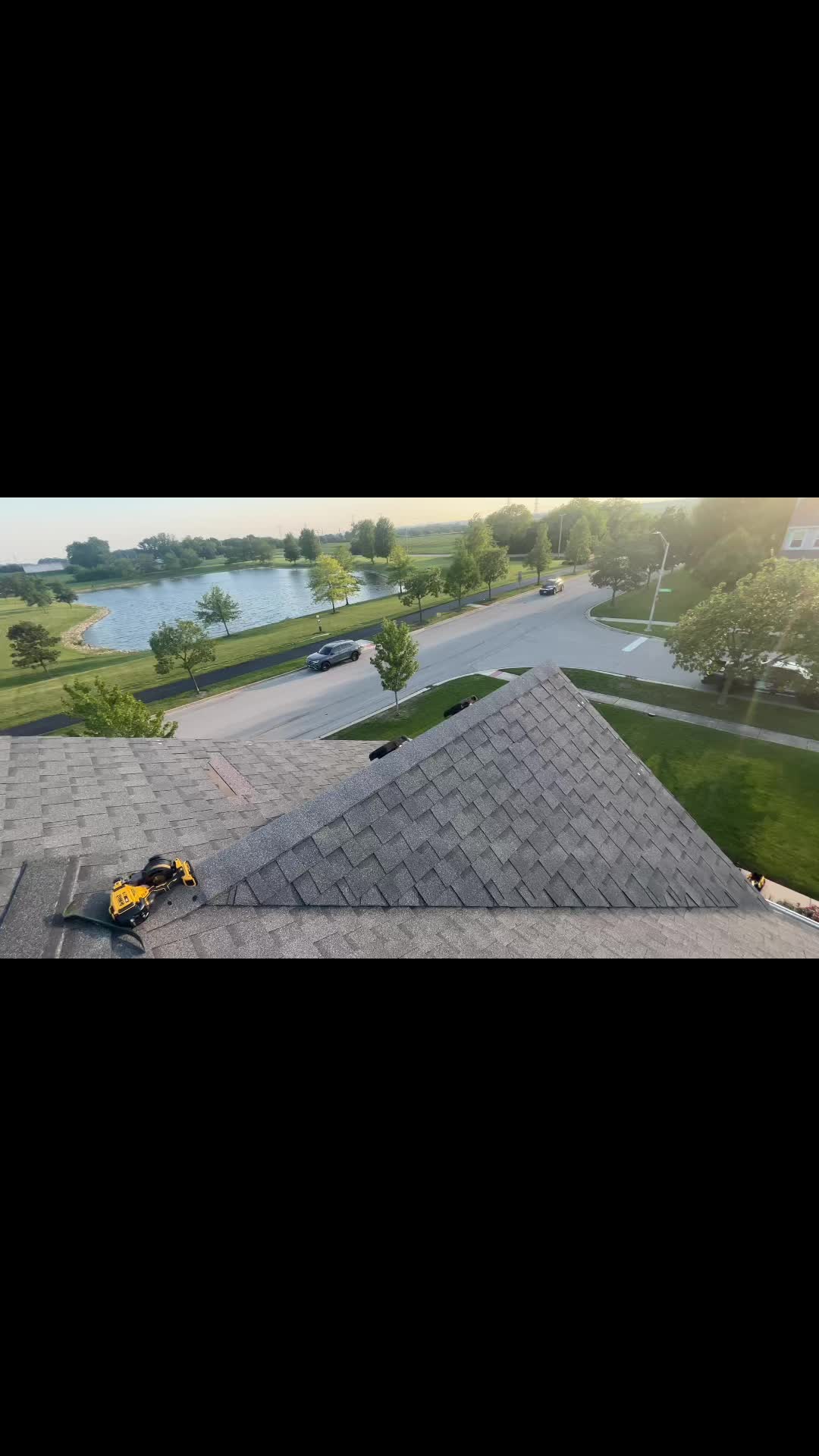 @NOAHS🔵ROOFING