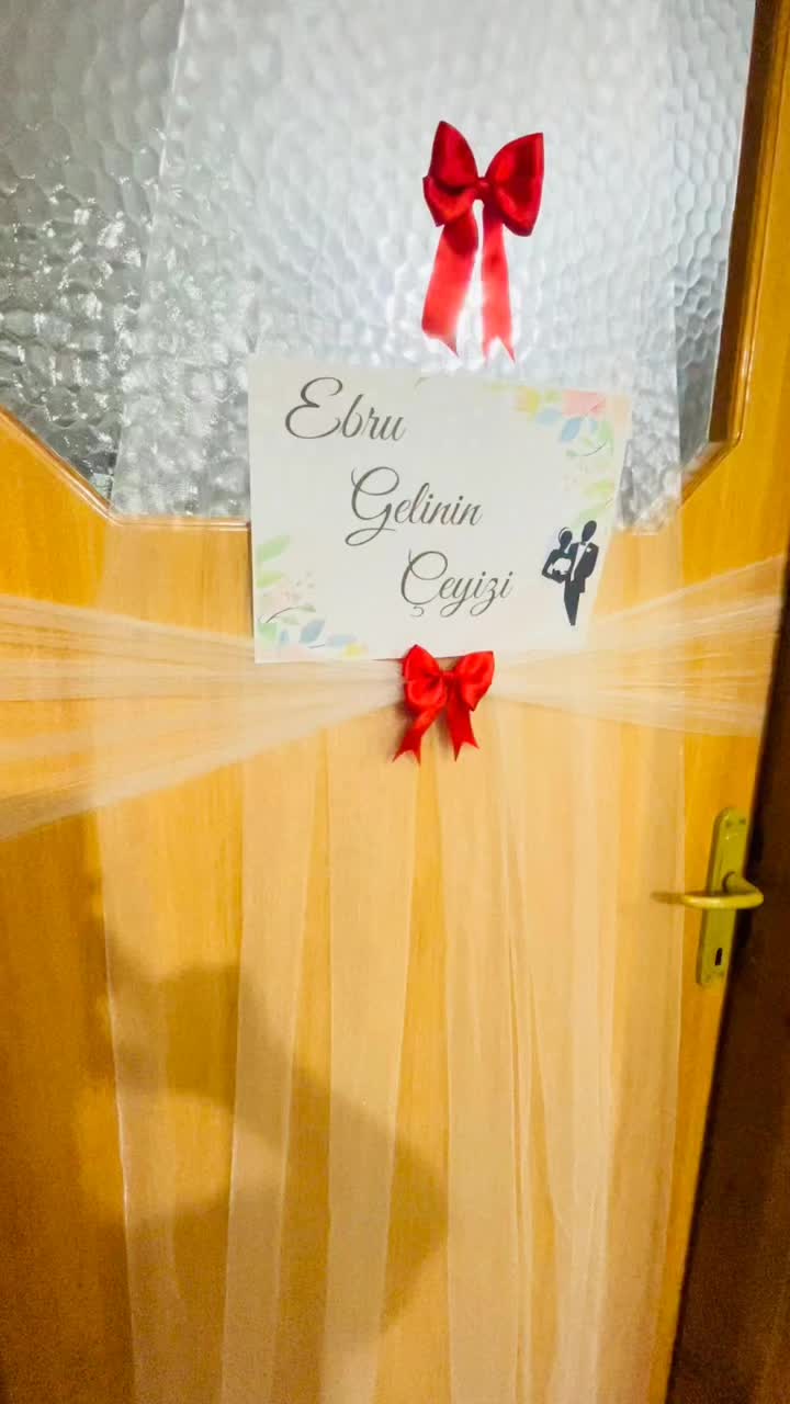 @Ebru Akalın