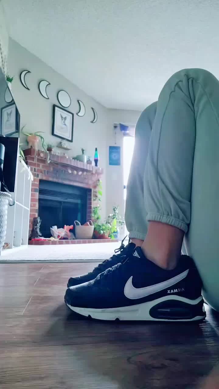 @honey.bee