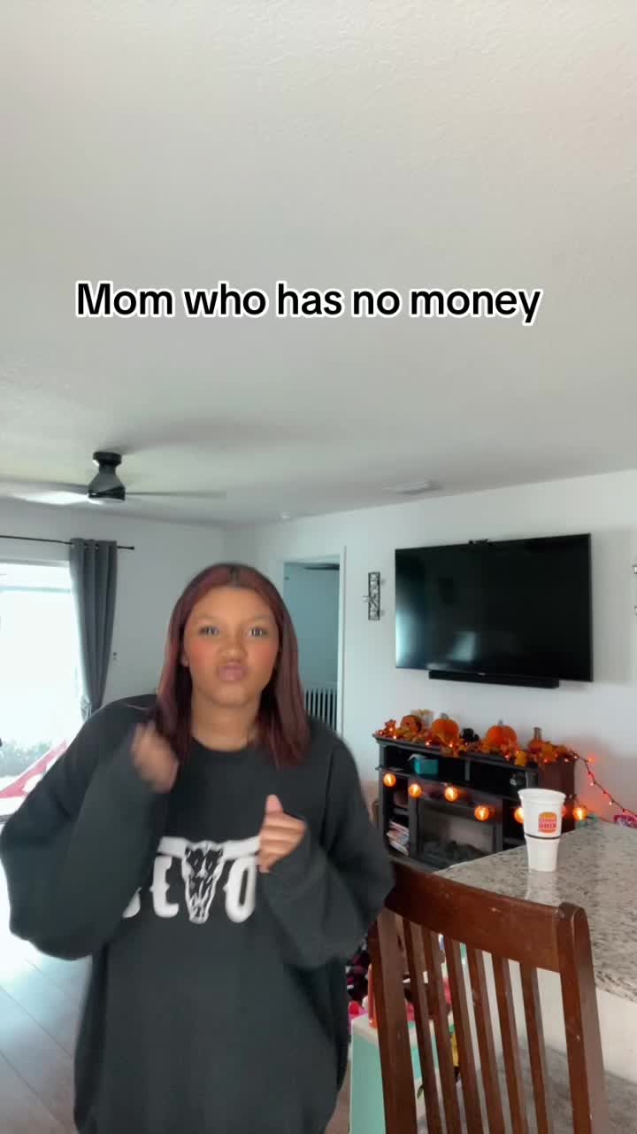 @Mama Kya<3