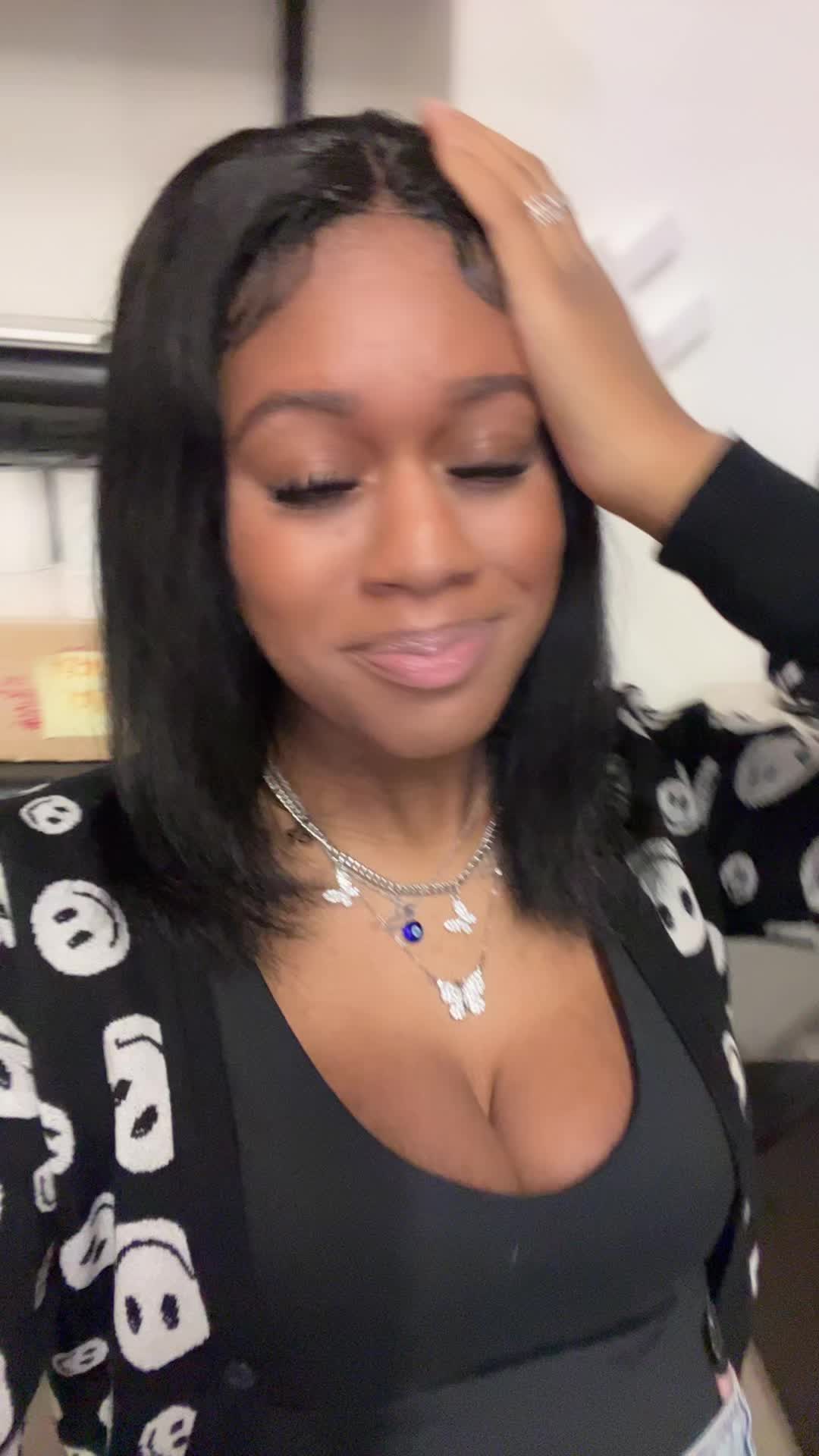 @courtnie 🖤