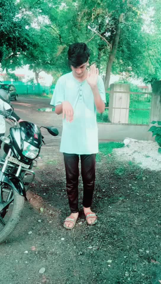 @A_j_a_y.01