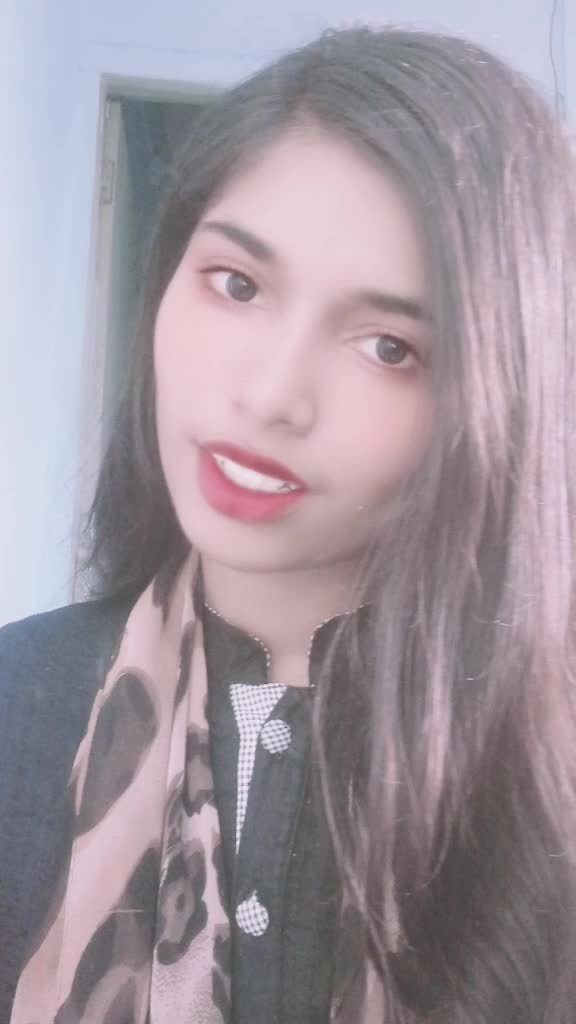 @❤Aaliya Khan..14(Queen)❤👑