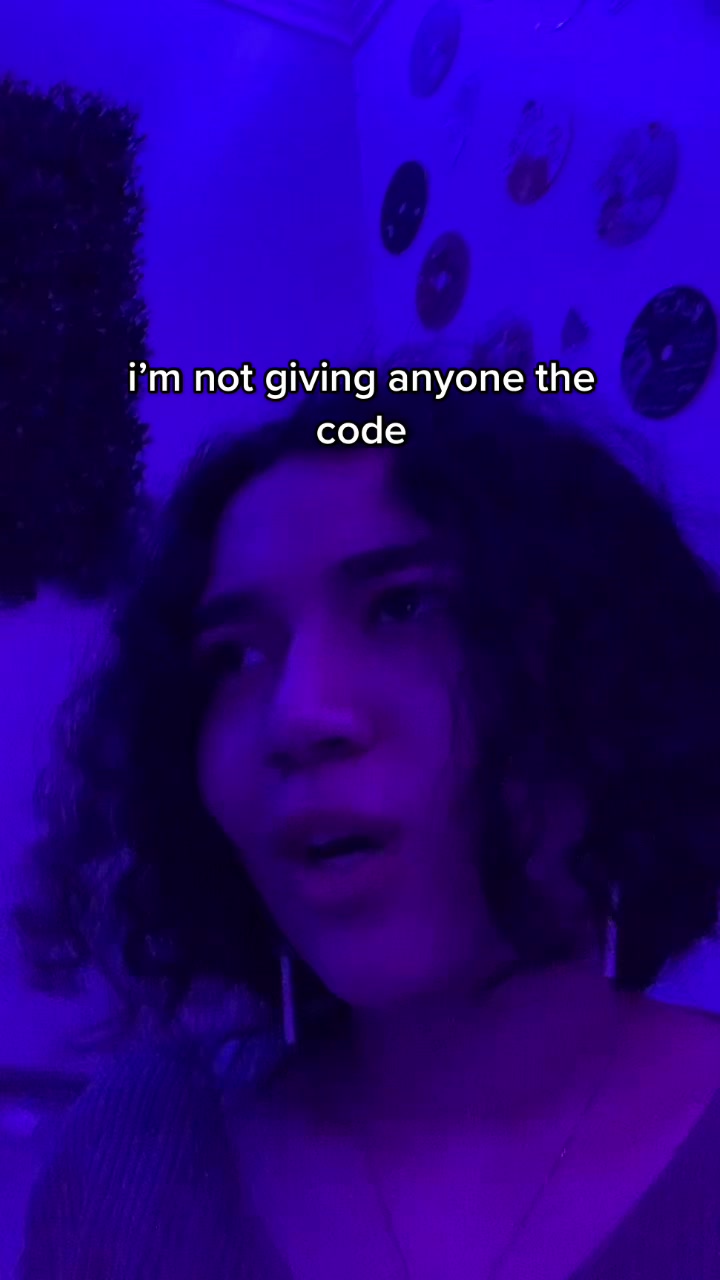 @Sofia🔪