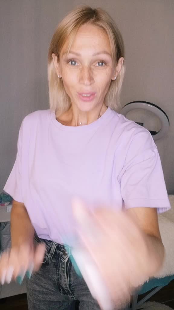 @Маня