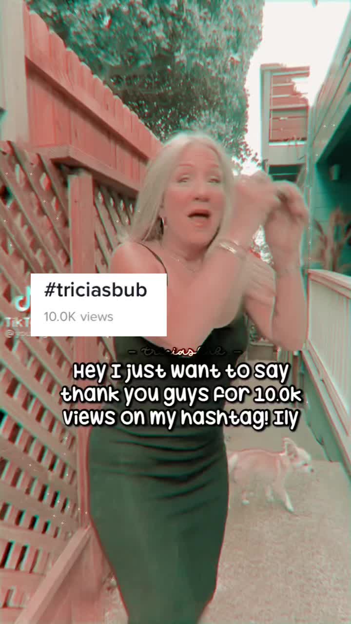@TRICIA FOLLOWS😭😭