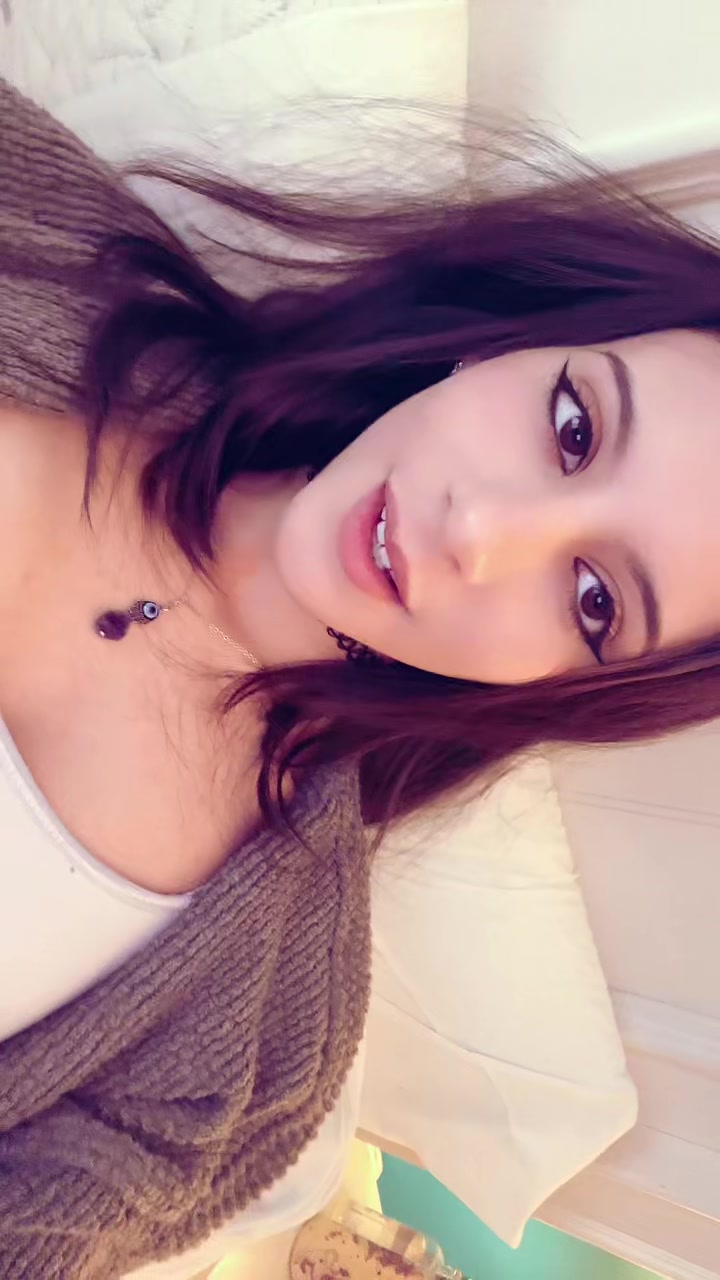 @julia