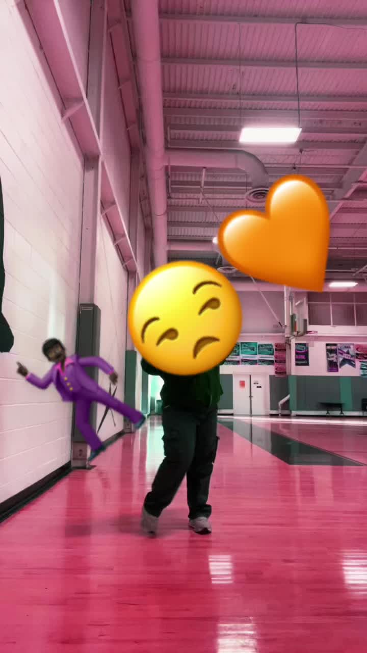 @samariwebb998