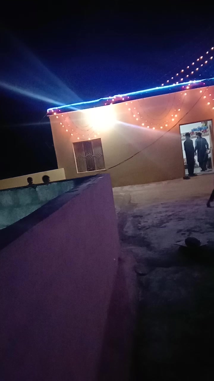 @Raza Rustam