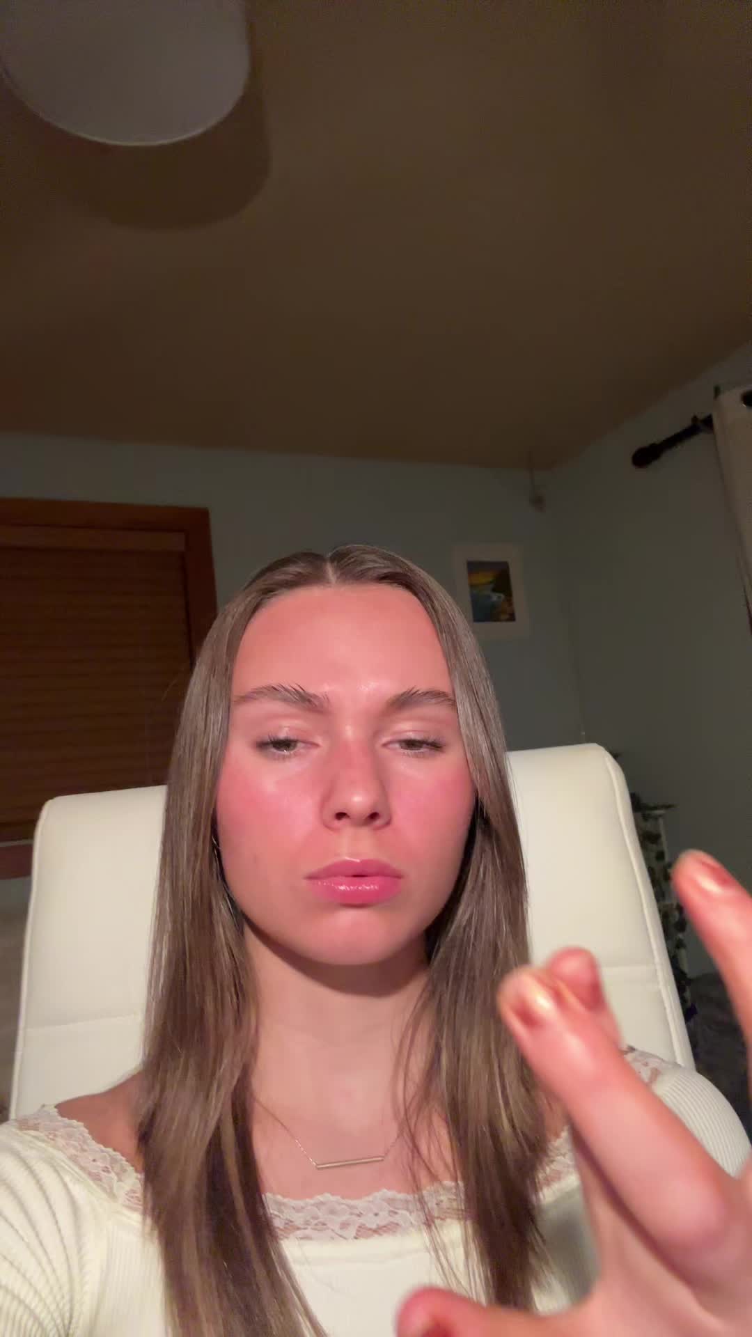 @Zo&euml;