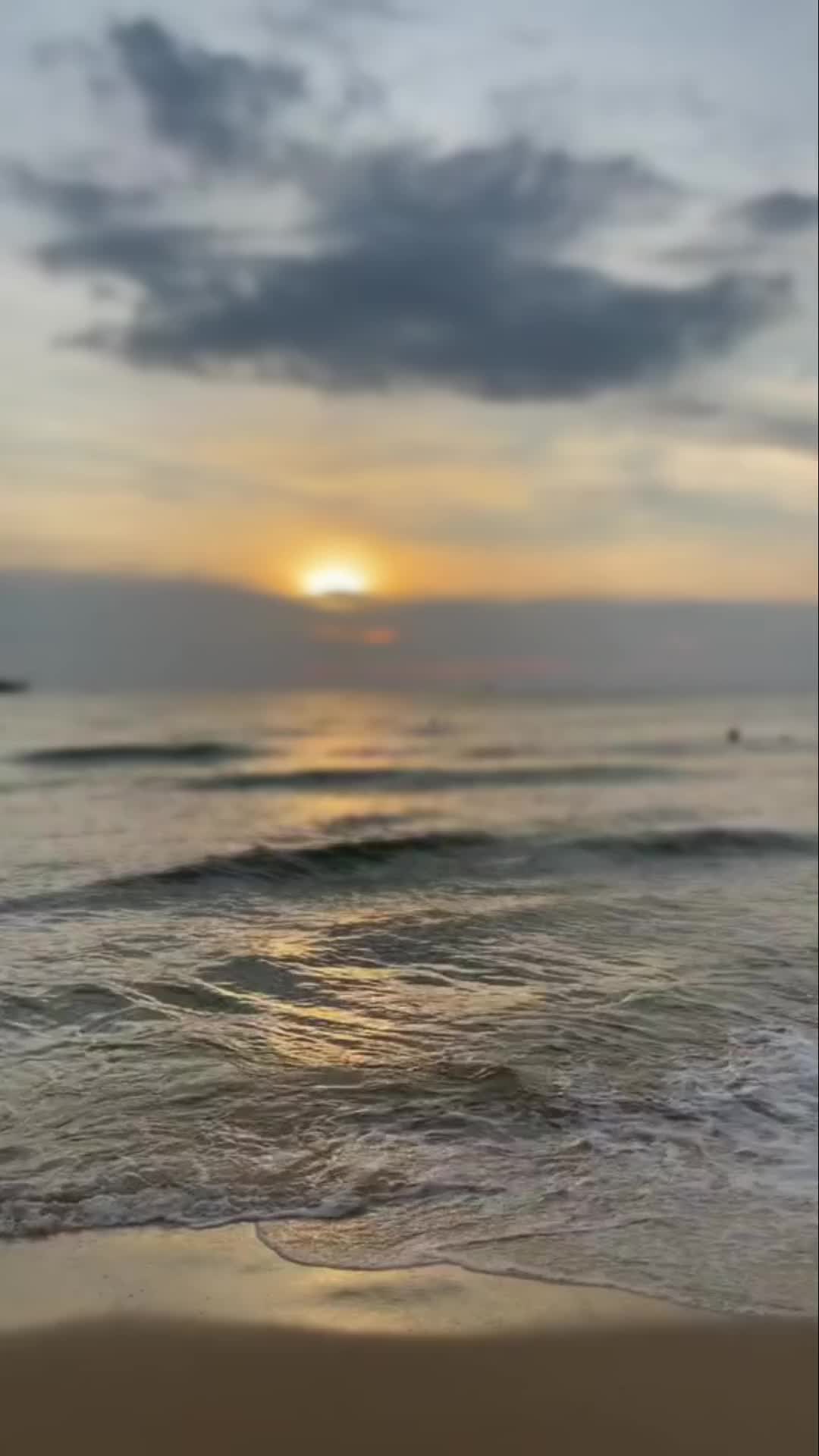 @Diệu Nhiii ✨