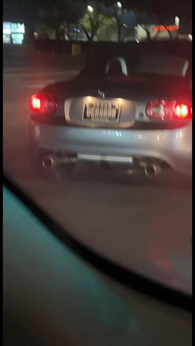 @Zu