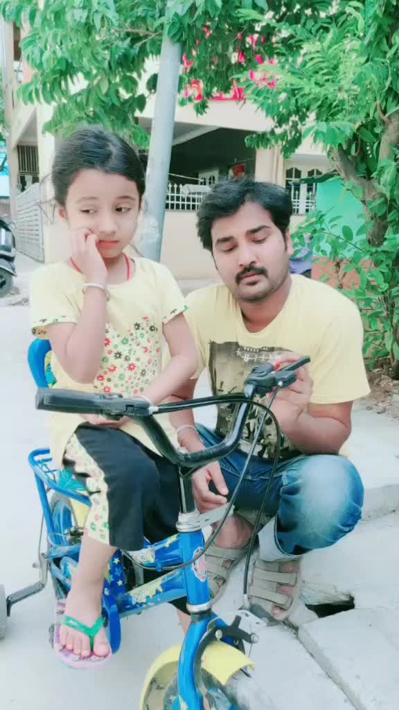 @ನಗು ನಗುತಾ ನಲಿ ನಲಿ