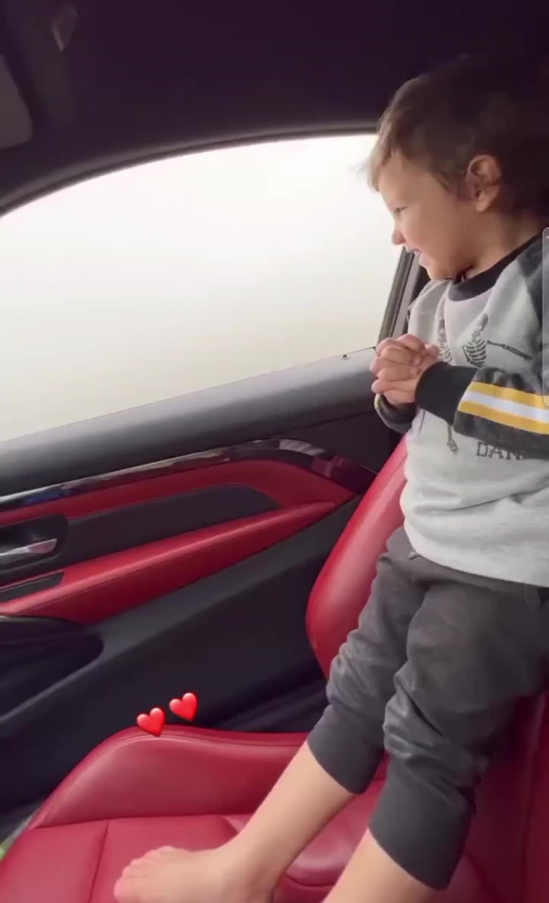 @adamvystrkoriginal