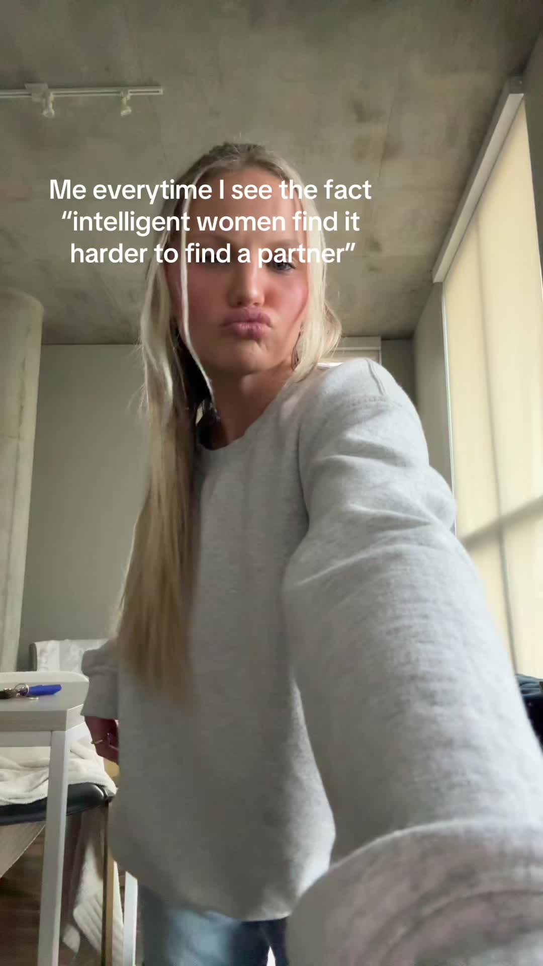 @Lo