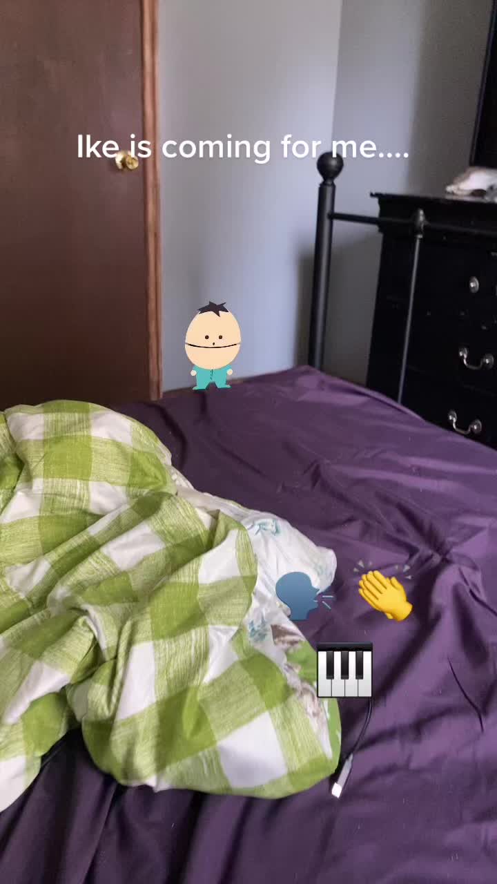 @🧍&zwj;♀️