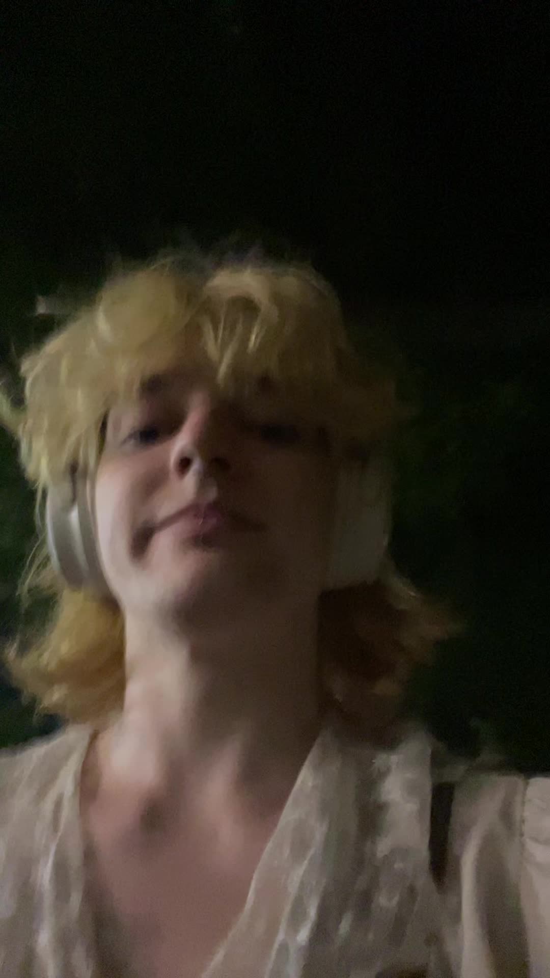 @cj