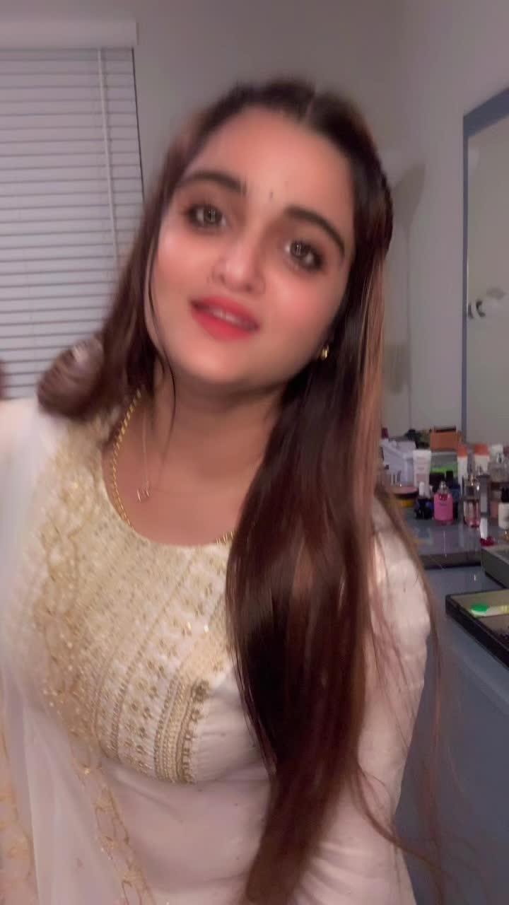 @sashvatha🤓🤗🤔😍👧