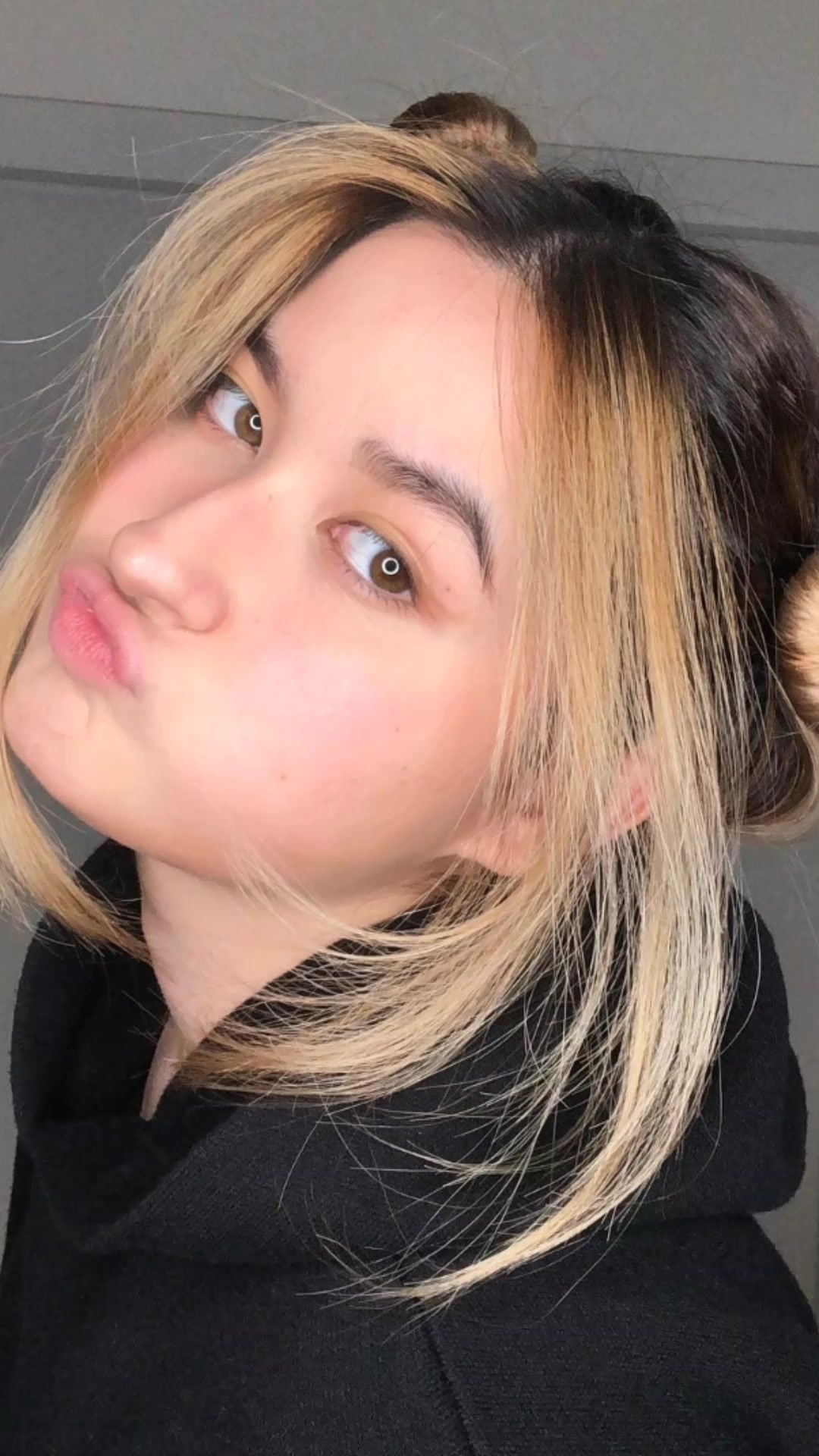 @😊