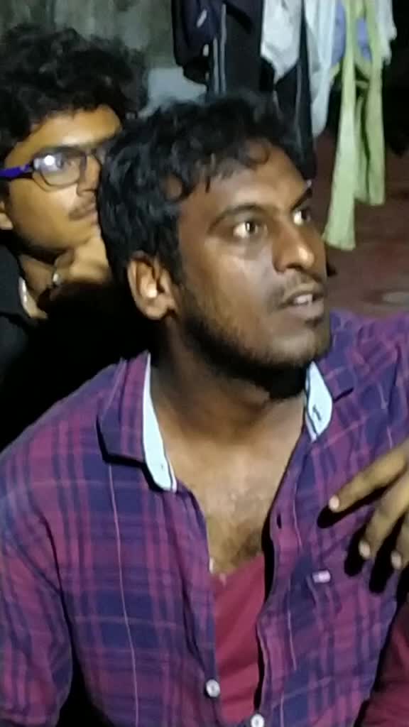 @Vikiy Vigneshwaran