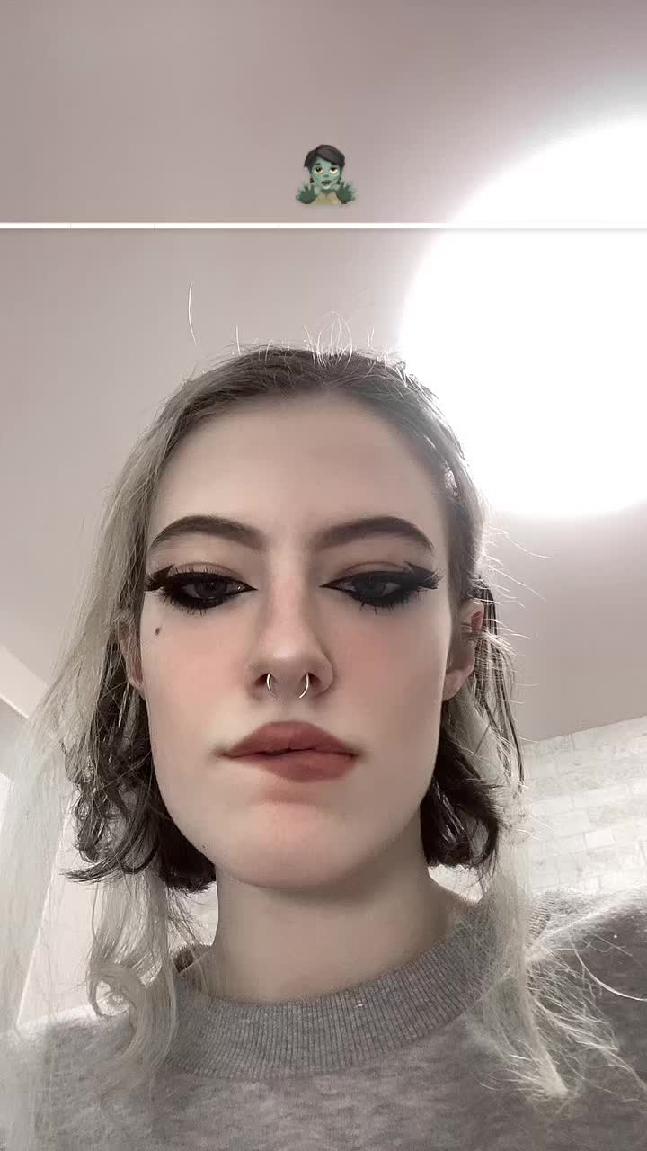 @_lil_ar_