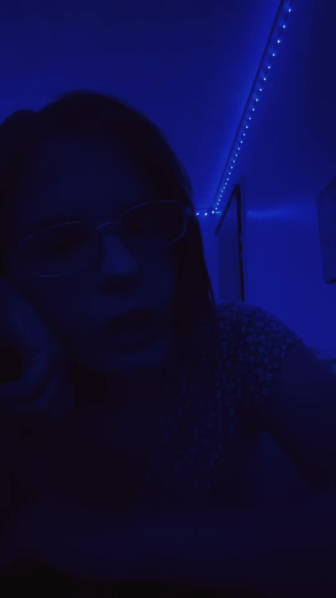 @l0l.ezra.c0s