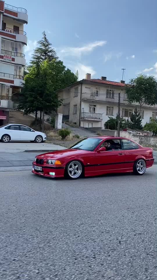 @E'nes K'argı