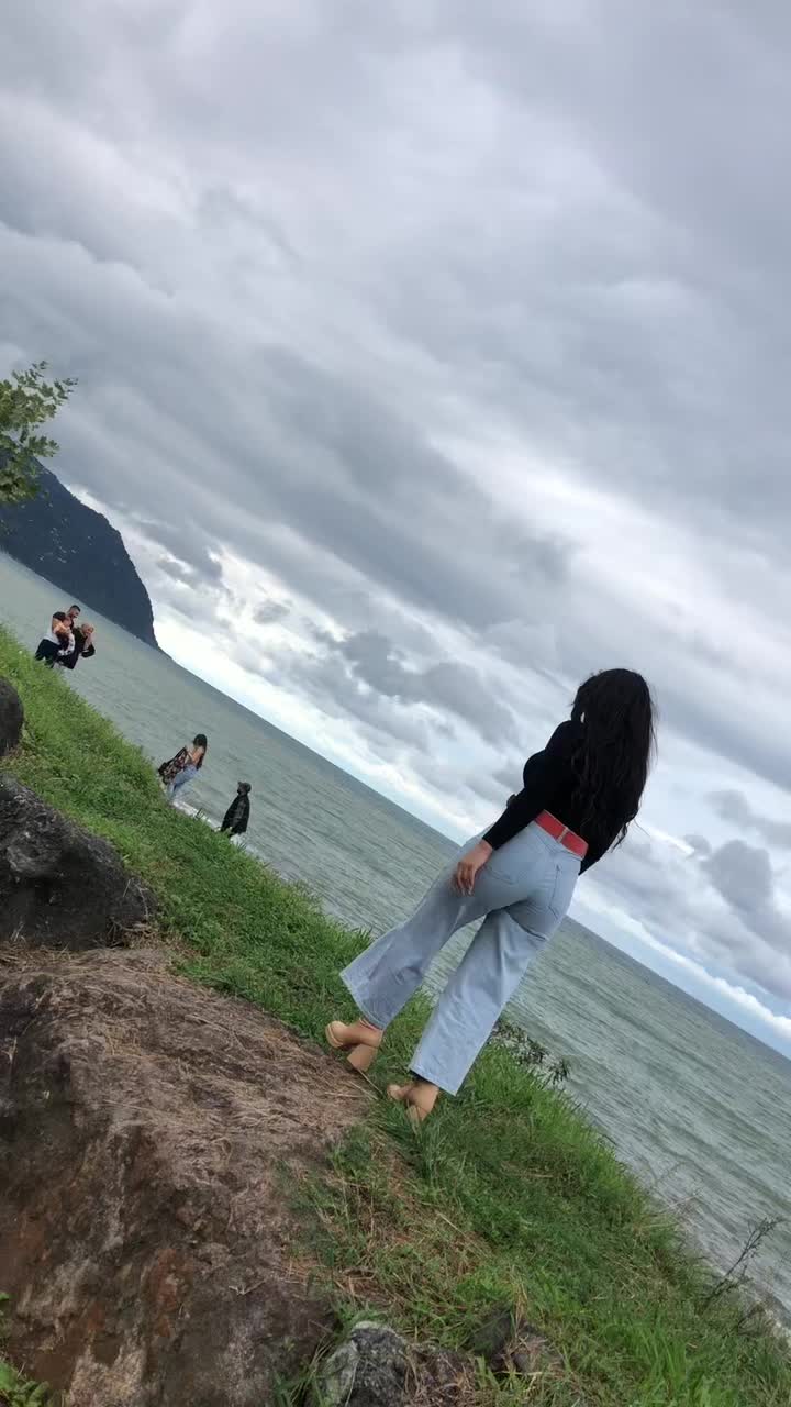 @user01200344327