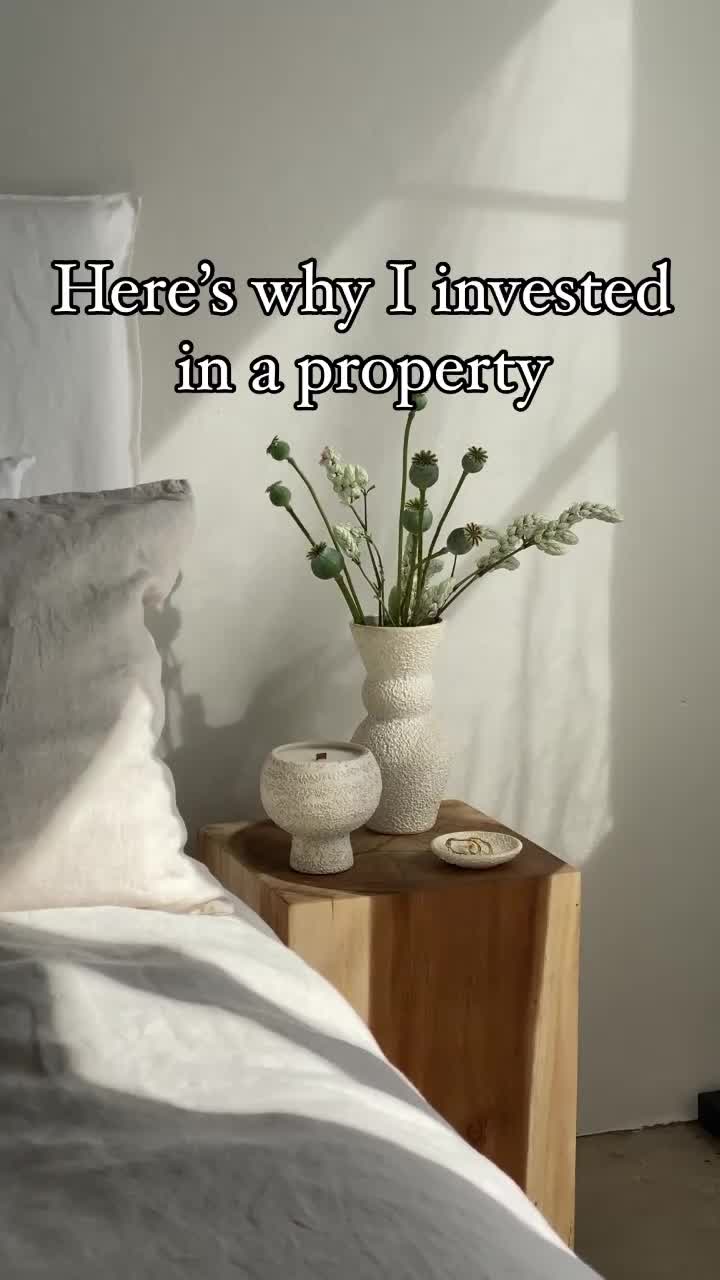 @theworldstayshere