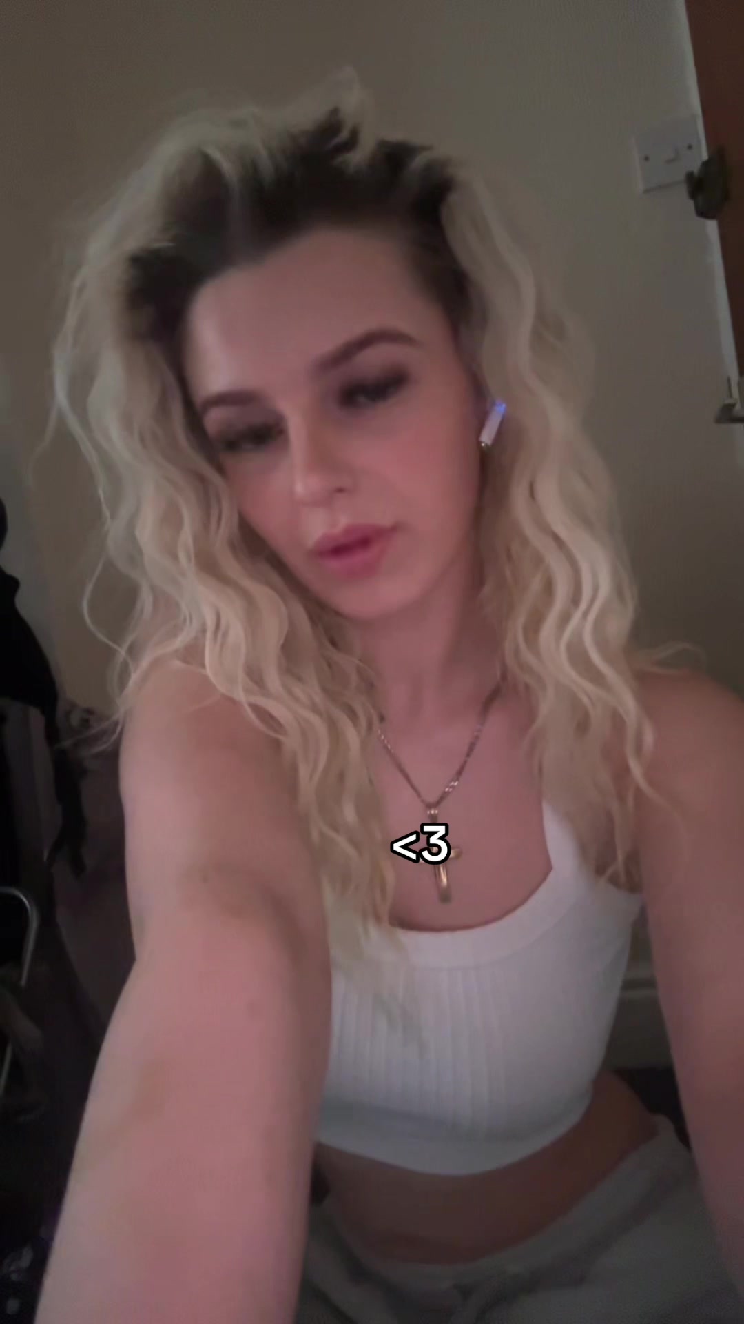 @LLxxxo9