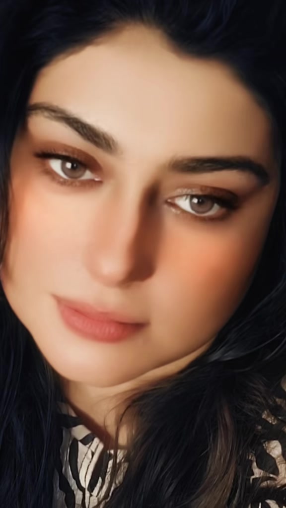 @PM KHAN AURA🖤