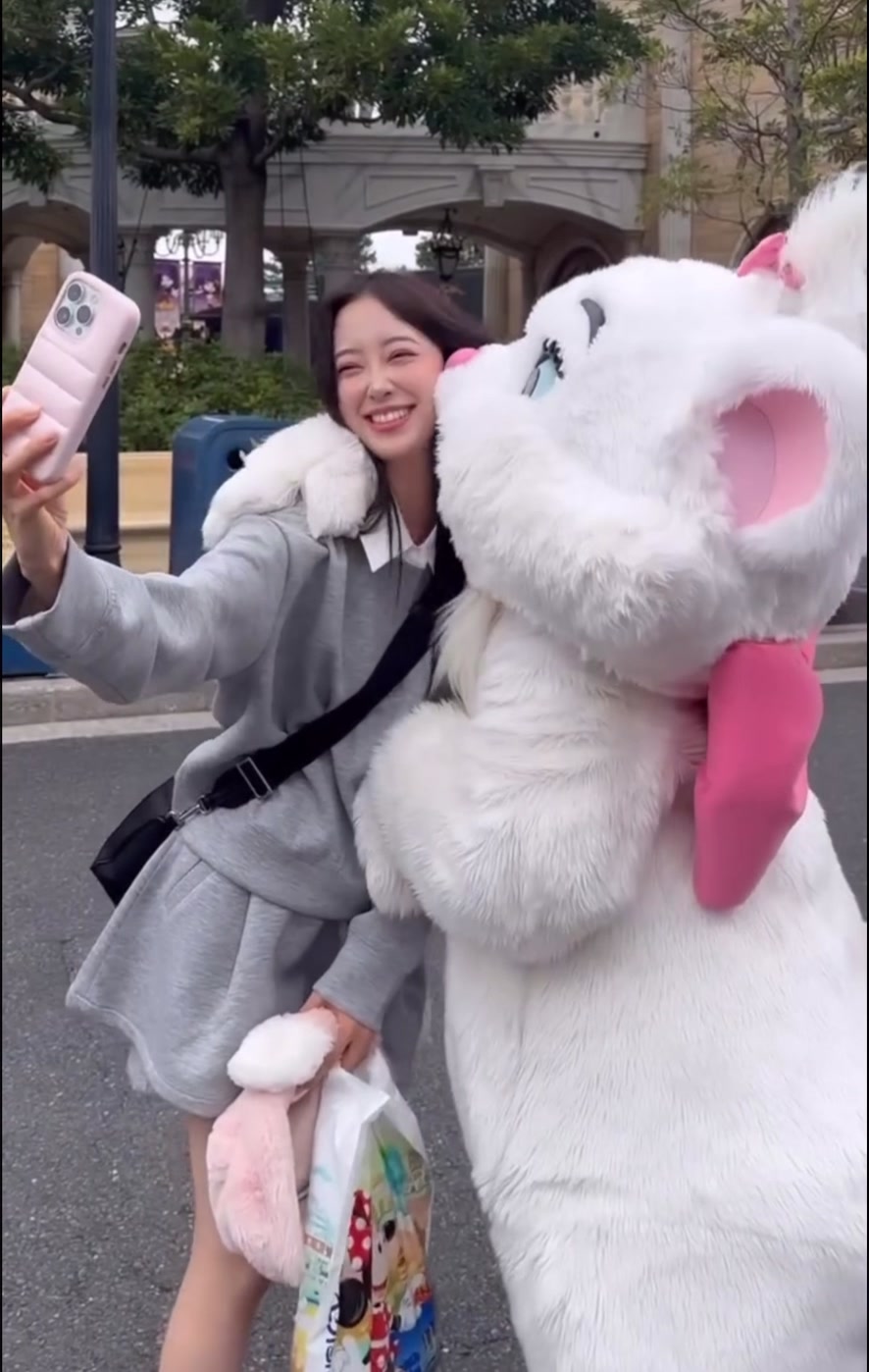 @堀　未央奈
