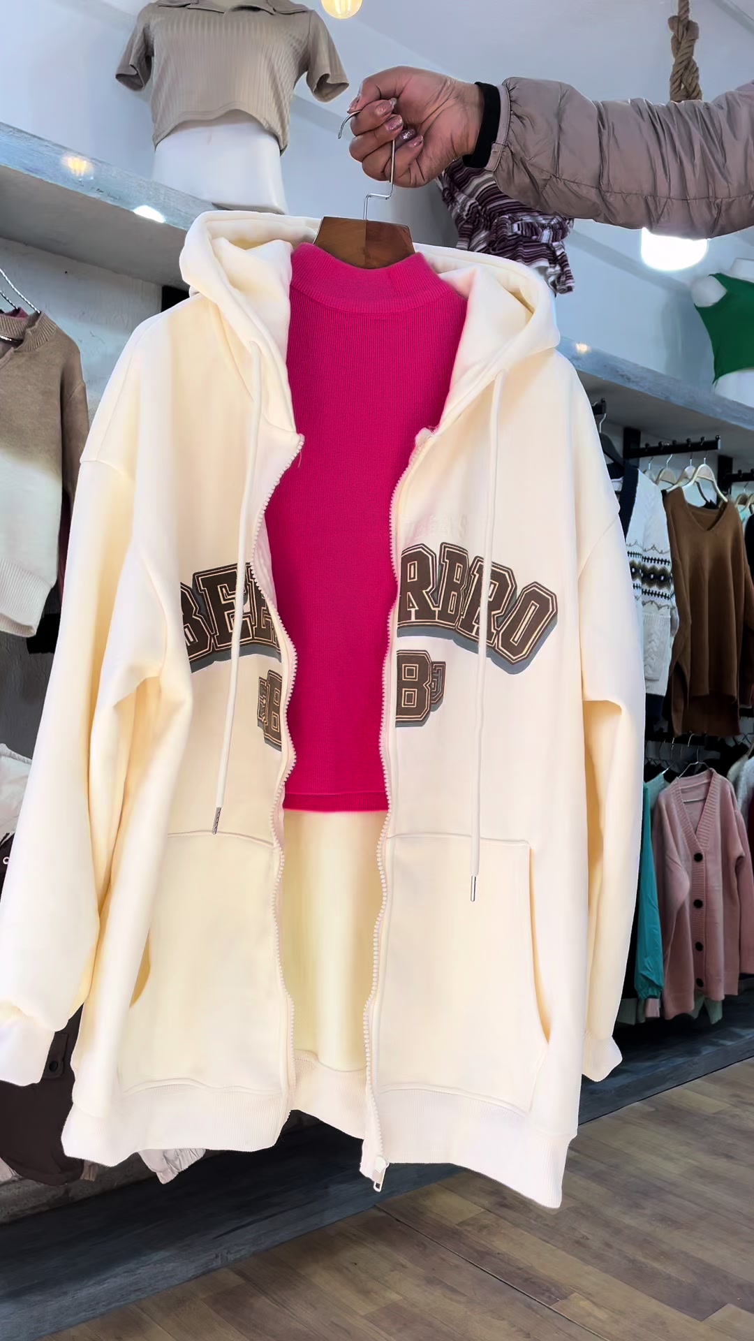 @woorifashionwear