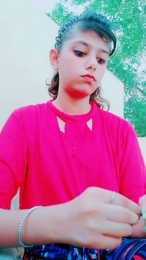 @👑Khushi👑