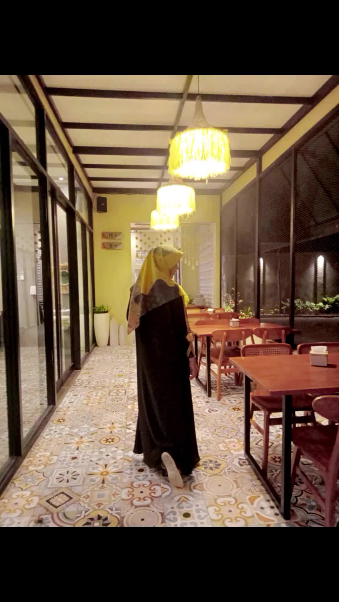 @Dew__